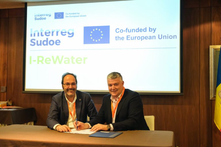 15:30 horas. Hotel Santemar. El consejero de Economía, Hacienda y Fondos Europeos, Luis Ángel Agüeros, inaugura el Seminario Técnico de Gestión de Proyectos Interreg Espacio Sudoeste Europeo del periodo de programación 2021-2027. 16 de abril de 2024 © Raúl Lucio