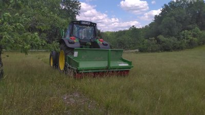 LesBordes_imagebf_image_Photo_brossage_vignette_400_400_20250210120658_20250210120658