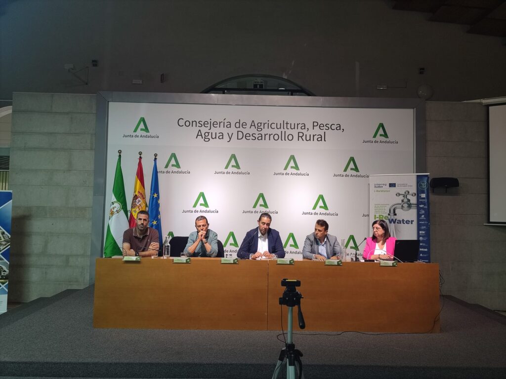 La Junta de Andalucía potencia el uso de agua regenerada para agricultura a través del proyecto europeo I-ReWater