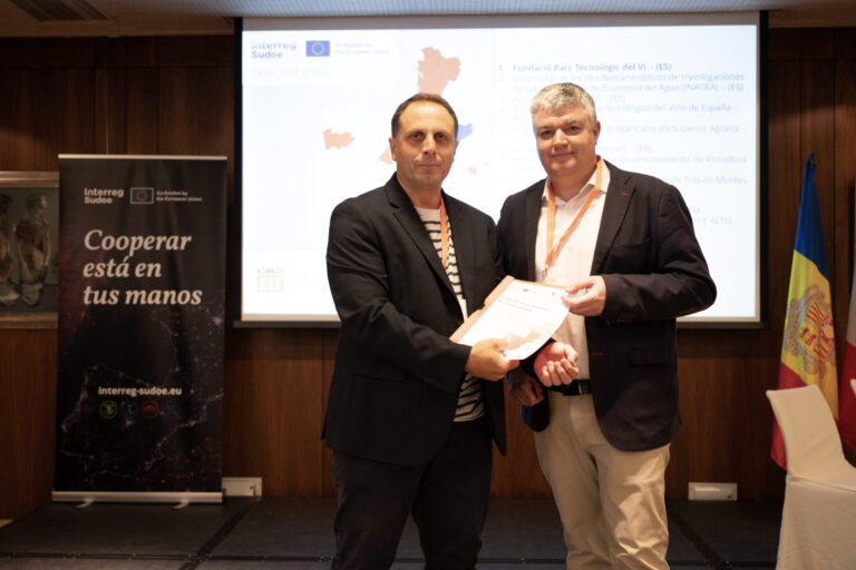 Foto_acuerdo_RESILIENTVINES