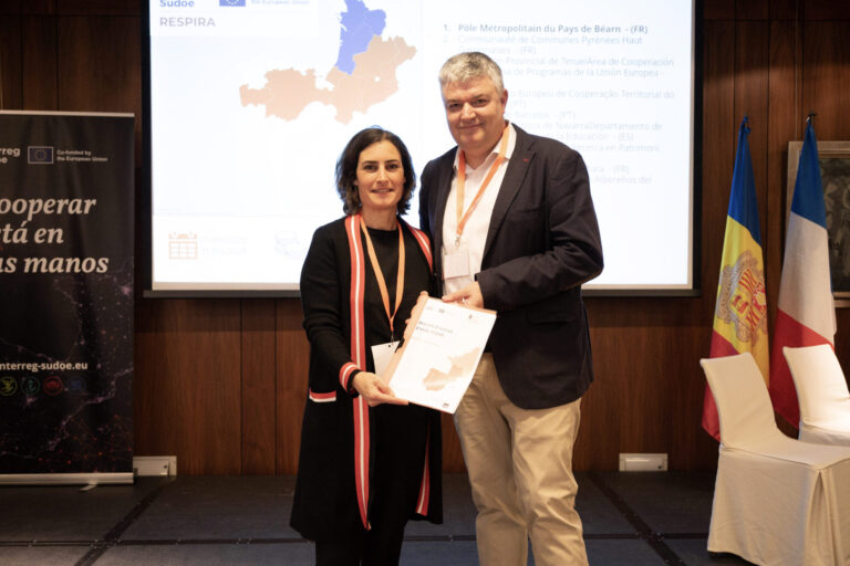 Foto_acuerdo_Respira