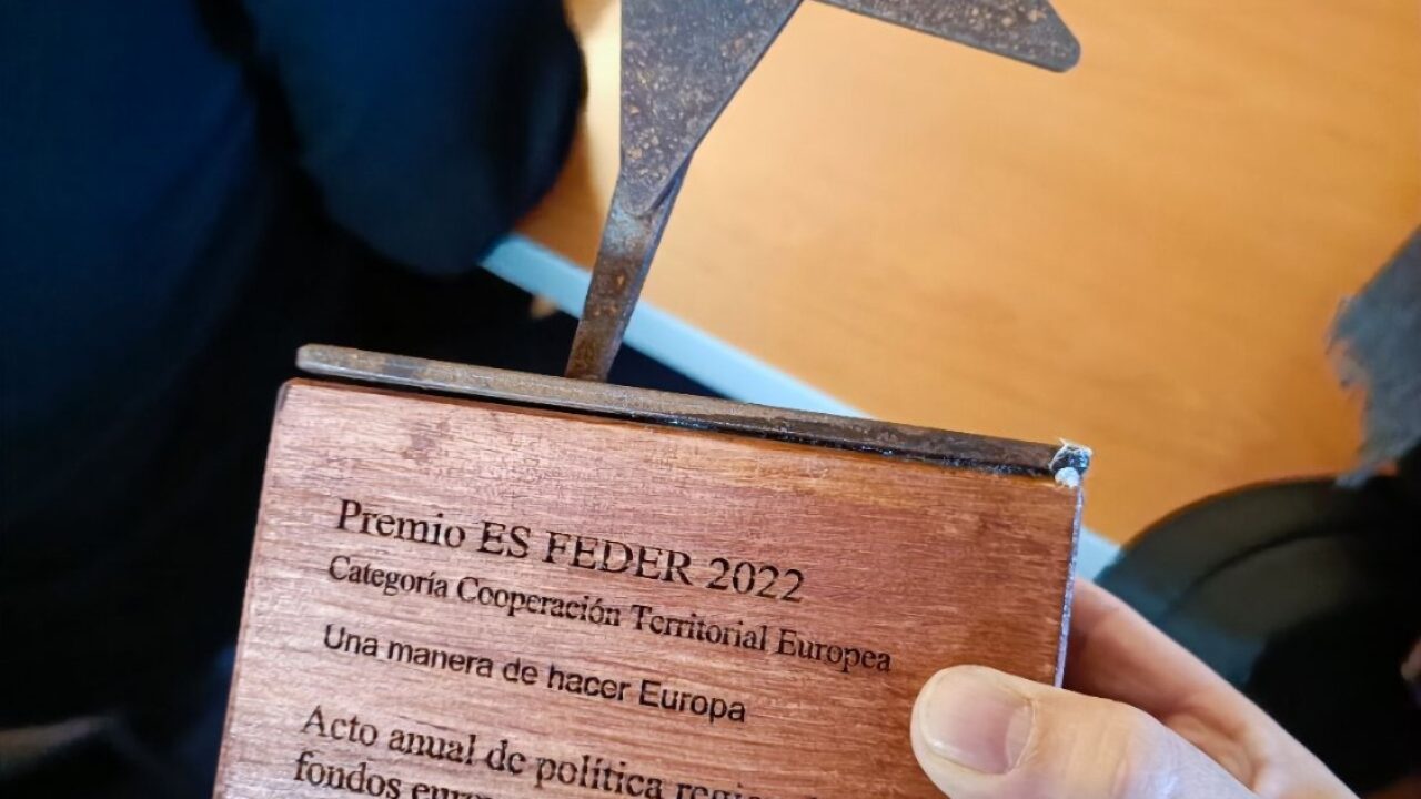 18965890-C923-C728-DDCE-CC09FF204EF7