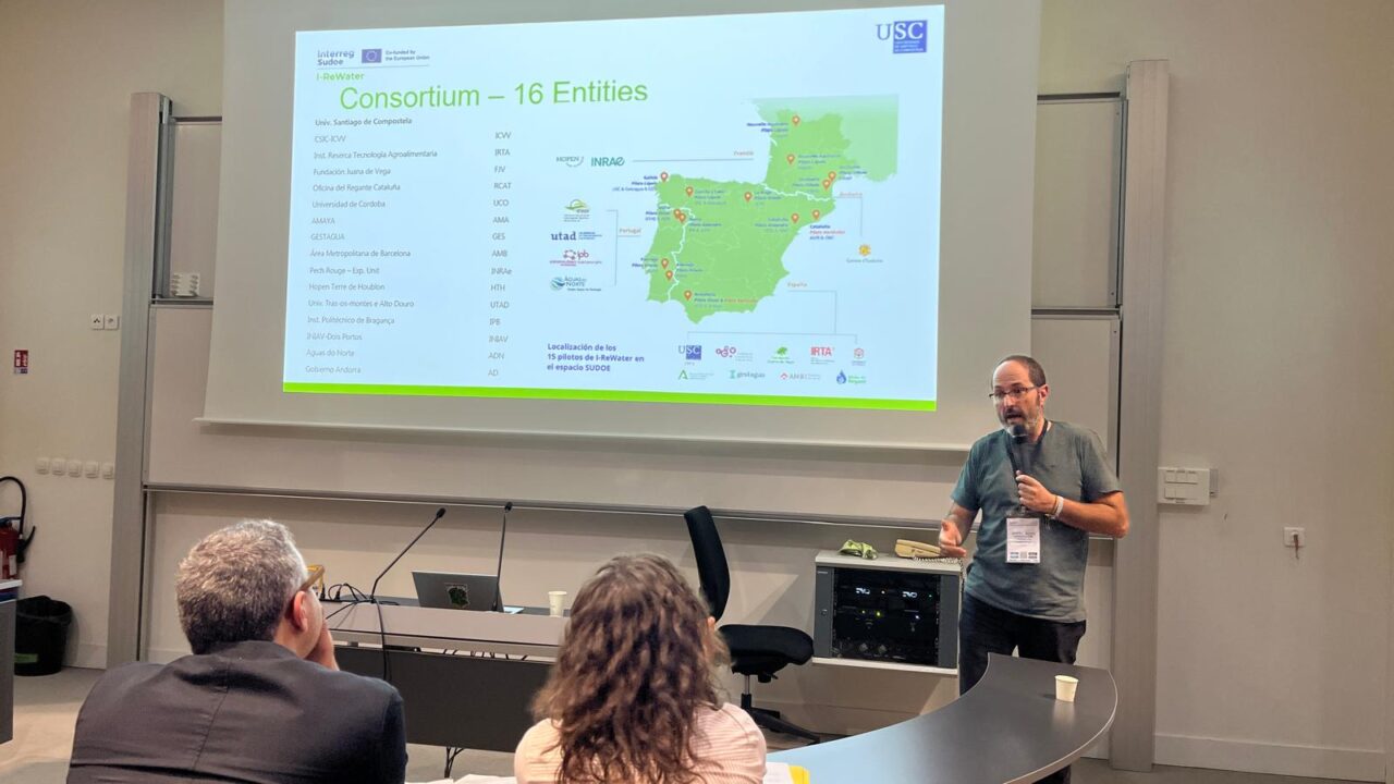 Javier J. Cancela, coordinador de I-ReWater, durante su ponencia en REUSE EUROMED 2024.