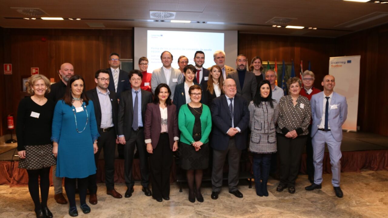 308F1D81-903A-2726-A350-B034BFFD78A1