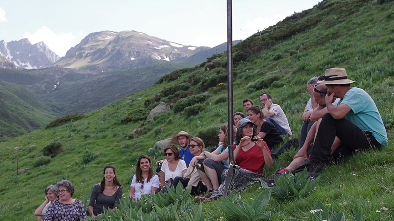 CB0E5416-86D7-B390-C118-63E284D844EF